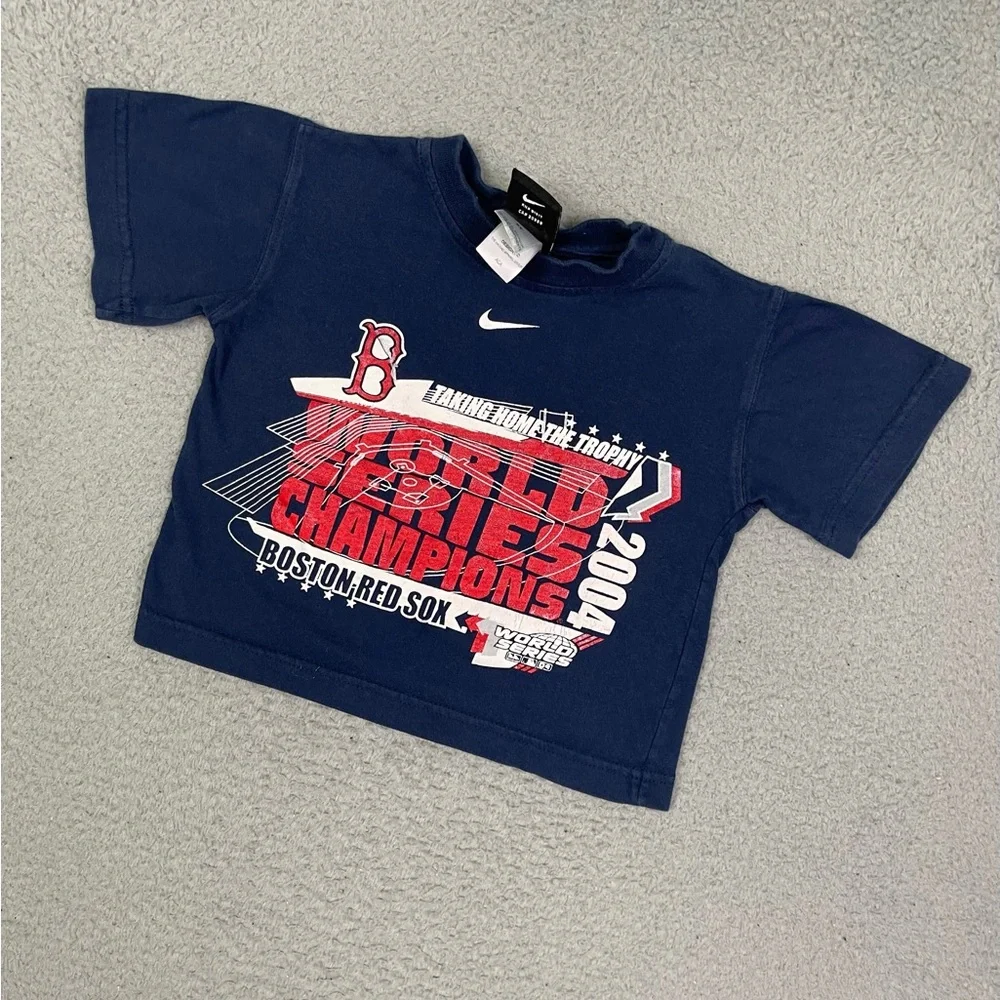 Kids Nike Boston Red Sox center swoosh T-shirt‎